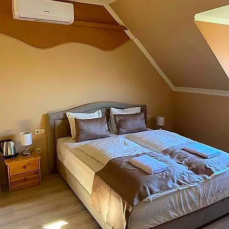 La Curia Panzio 3* Dunaszeg