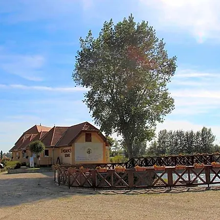 La Curia Panzio Frühstückspension 3*