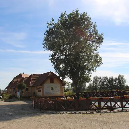 La Curia Panzio 3*