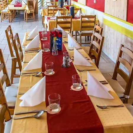 B&B La Curia Panzio Dunaszeg